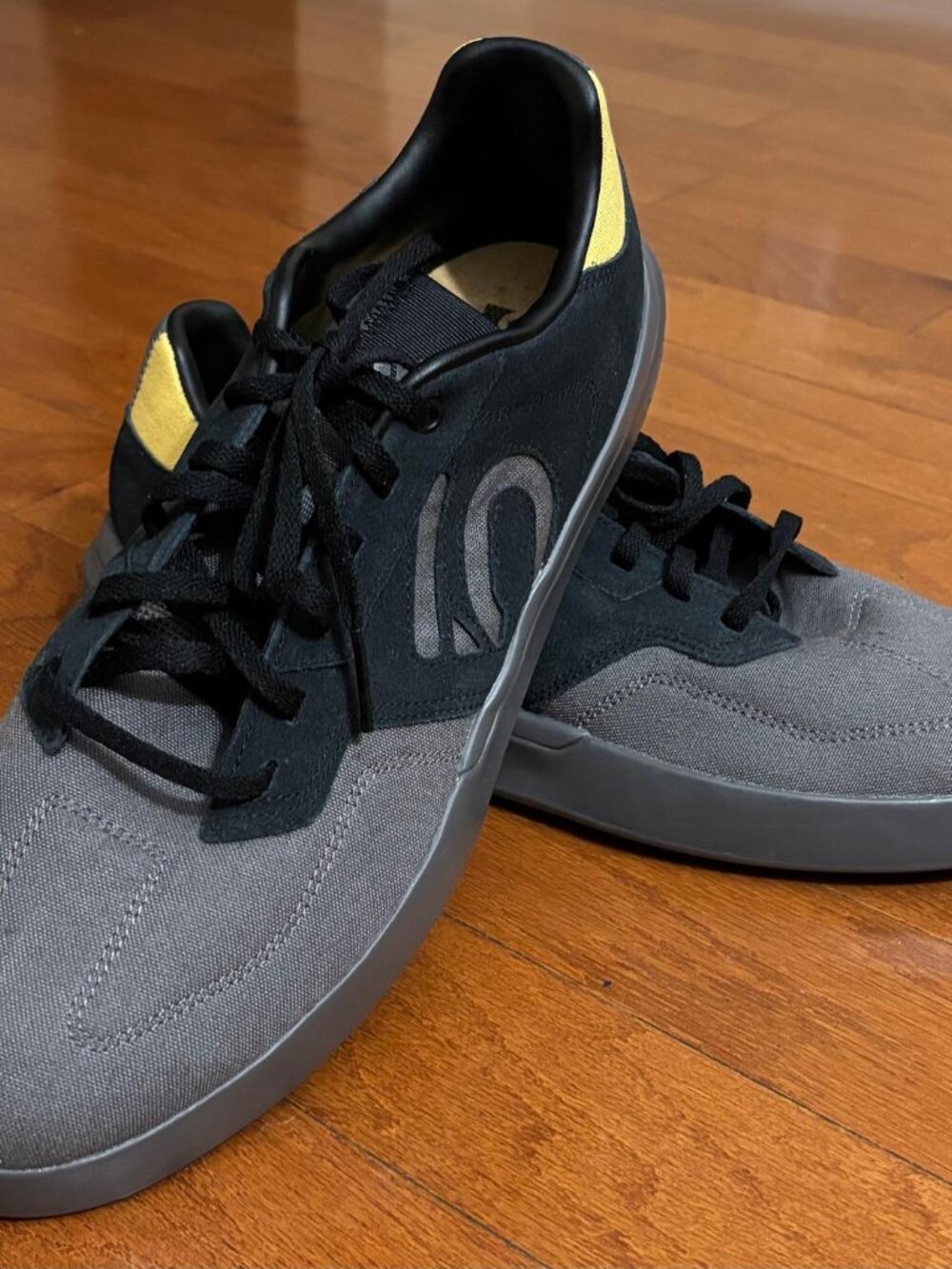 Adidas Five Ten Sleuth Men’s Black/Charcoal/Oat MTB Cycling Shoes ID4947